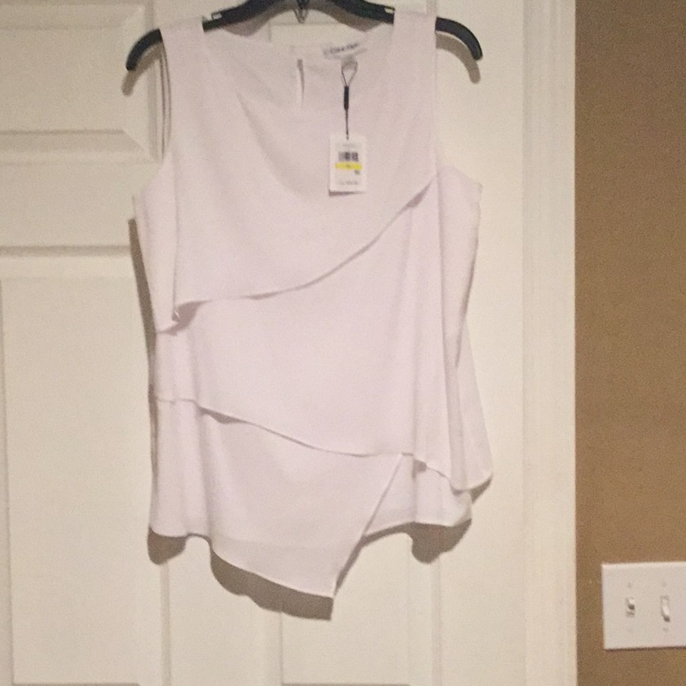 Sleeveless blouse